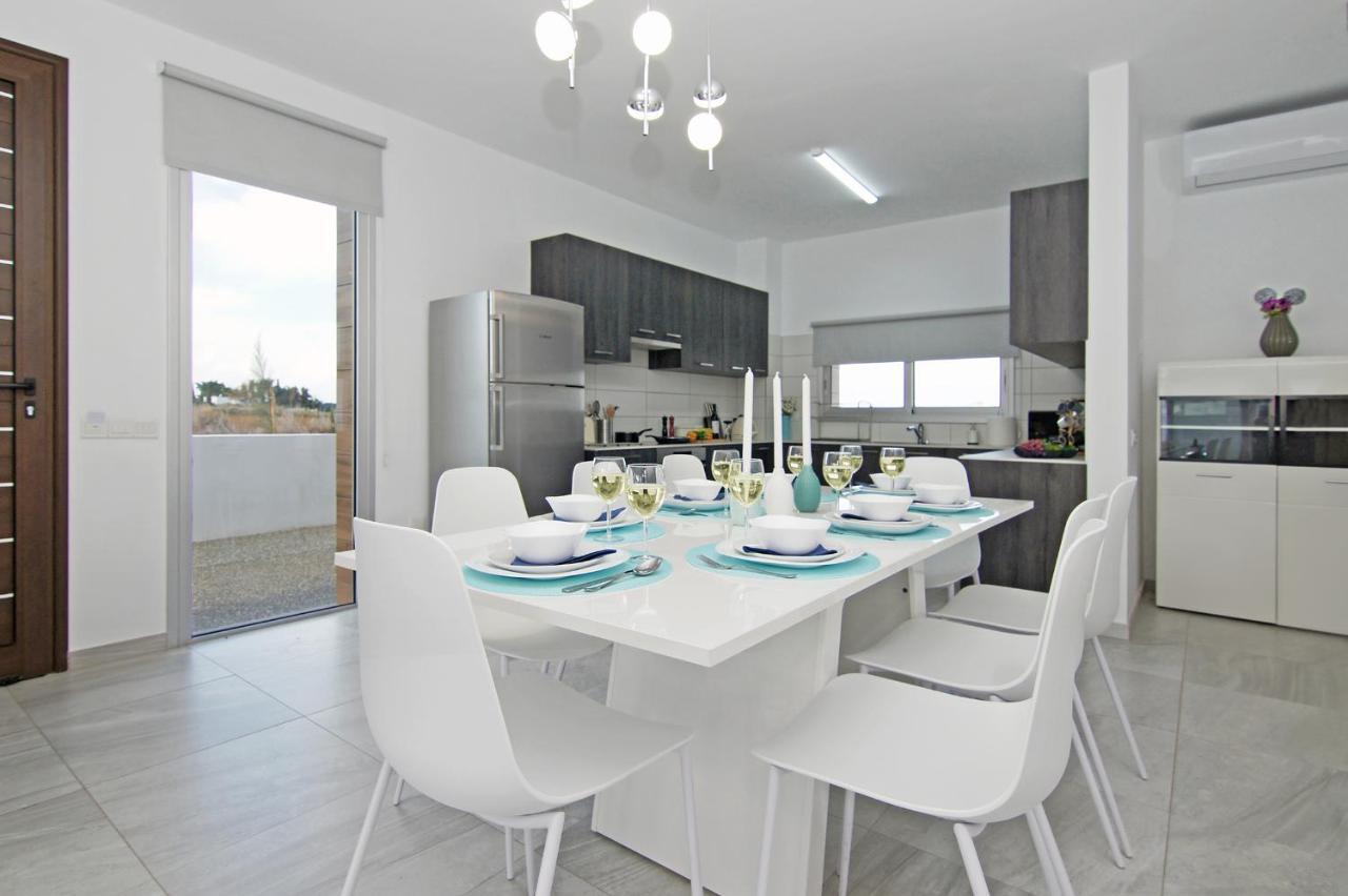 Villa Thea Athena Protaras Extérieur photo