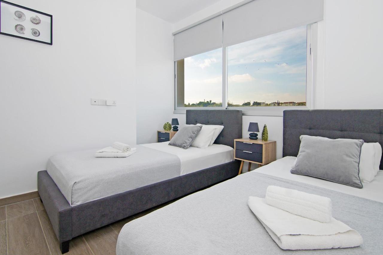 Villa Thea Athena Protaras Extérieur photo