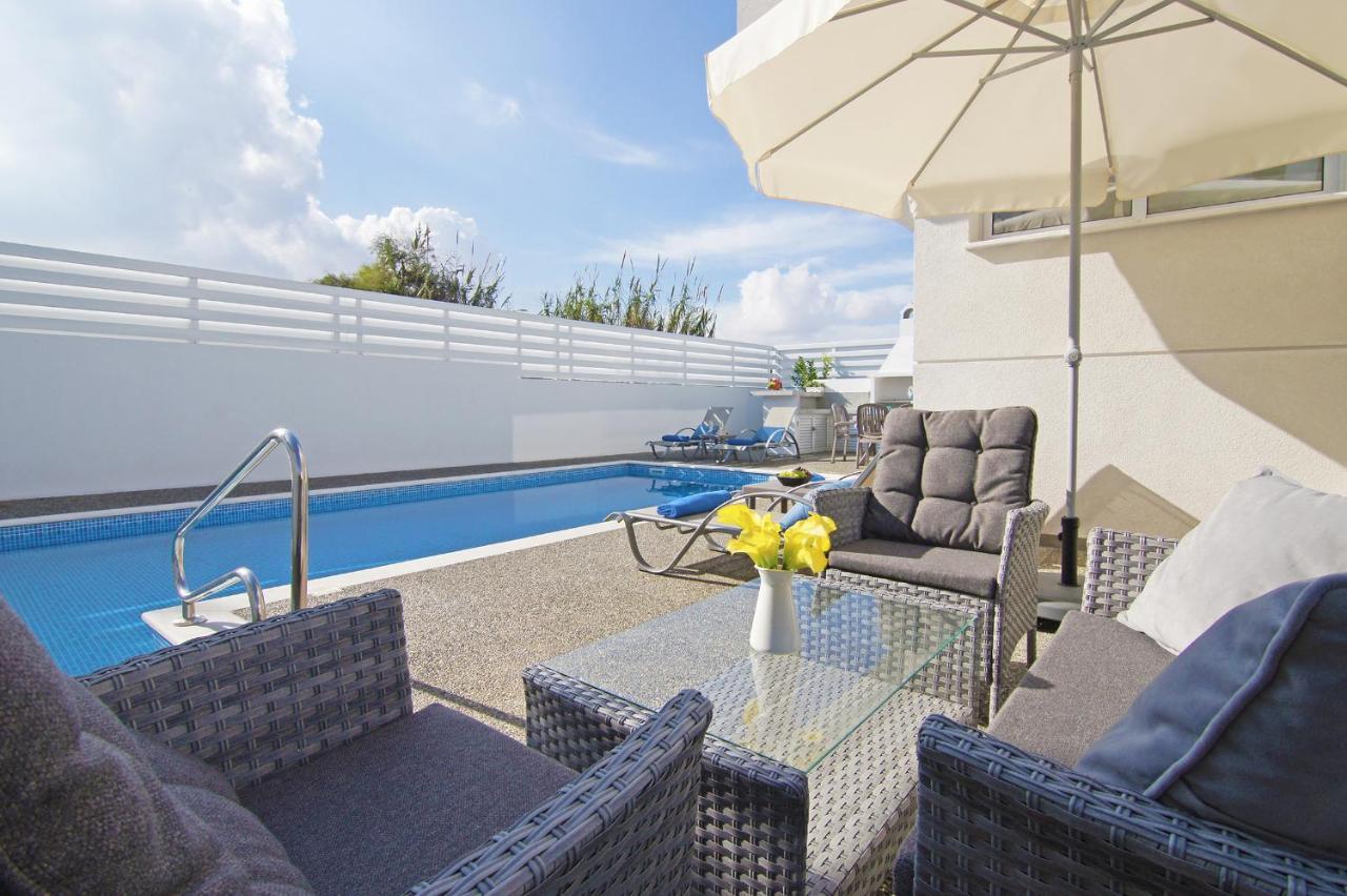 Villa Thea Athena Protaras Extérieur photo